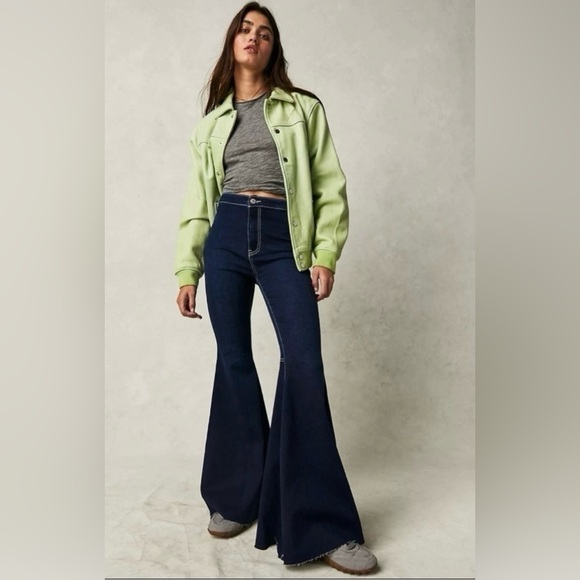 We The Free Denim - We The Free Just Float On High Rise Flare Jeans Available in Sizes 27,30 and 31S